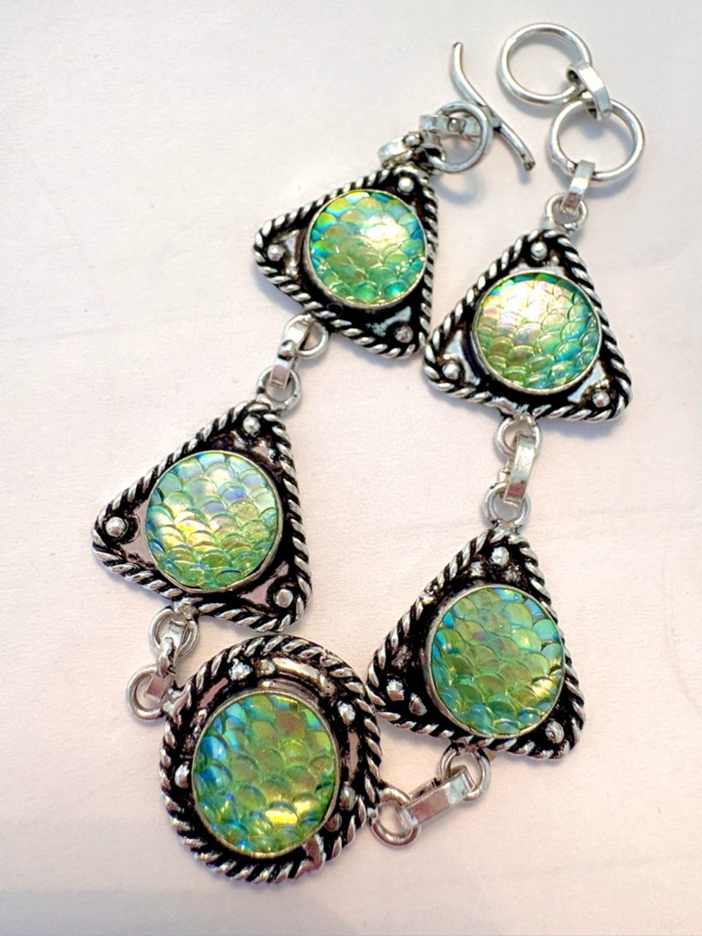 Beautiful, Rainbow Fish Titanium, 925 marked toggle bracelet size 7-8